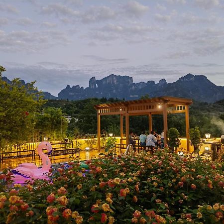 Heaven'S Gate Home Stay --Free Pick Up Service--Panoramic View Of Tianmen Mountain Zhangjiajie Exterior foto