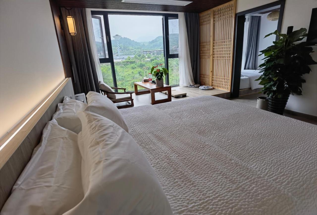 Heaven'S Gate Home Stay --Free Pick Up Service--Panoramic View Of Tianmen Mountain Zhangjiajie Exterior foto