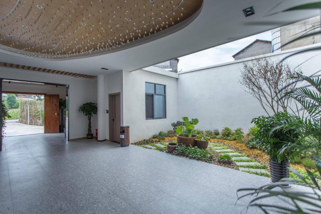 Heaven'S Gate Home Stay --Free Pick Up Service--Panoramic View Of Tianmen Mountain Zhangjiajie Exterior foto