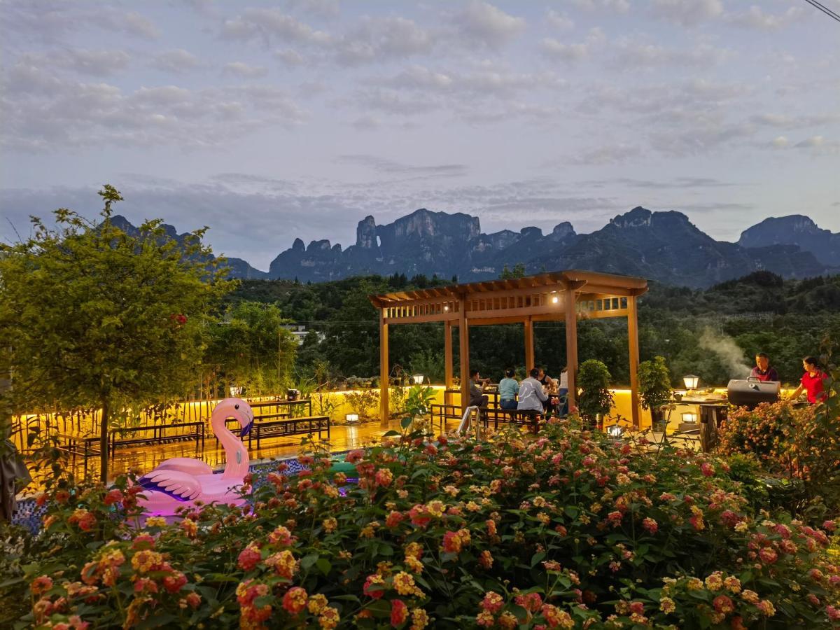 Heaven'S Gate Home Stay --Free Pick Up Service--Panoramic View Of Tianmen Mountain Zhangjiajie Exterior foto